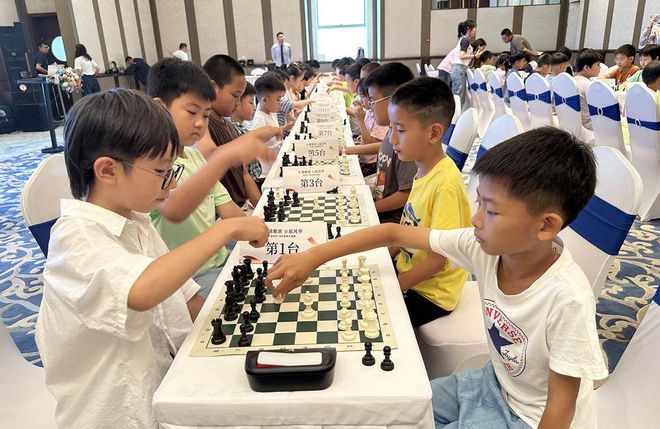 沈陽孩子免費學國際象棋的好機會來了！60個公益培訓營名額(圖4)
