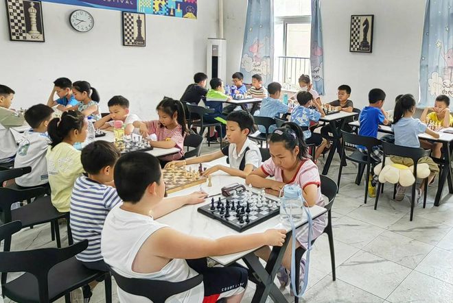 沈陽孩子免費學國際象棋的好機會來了！60個公益培訓營名額(圖5)