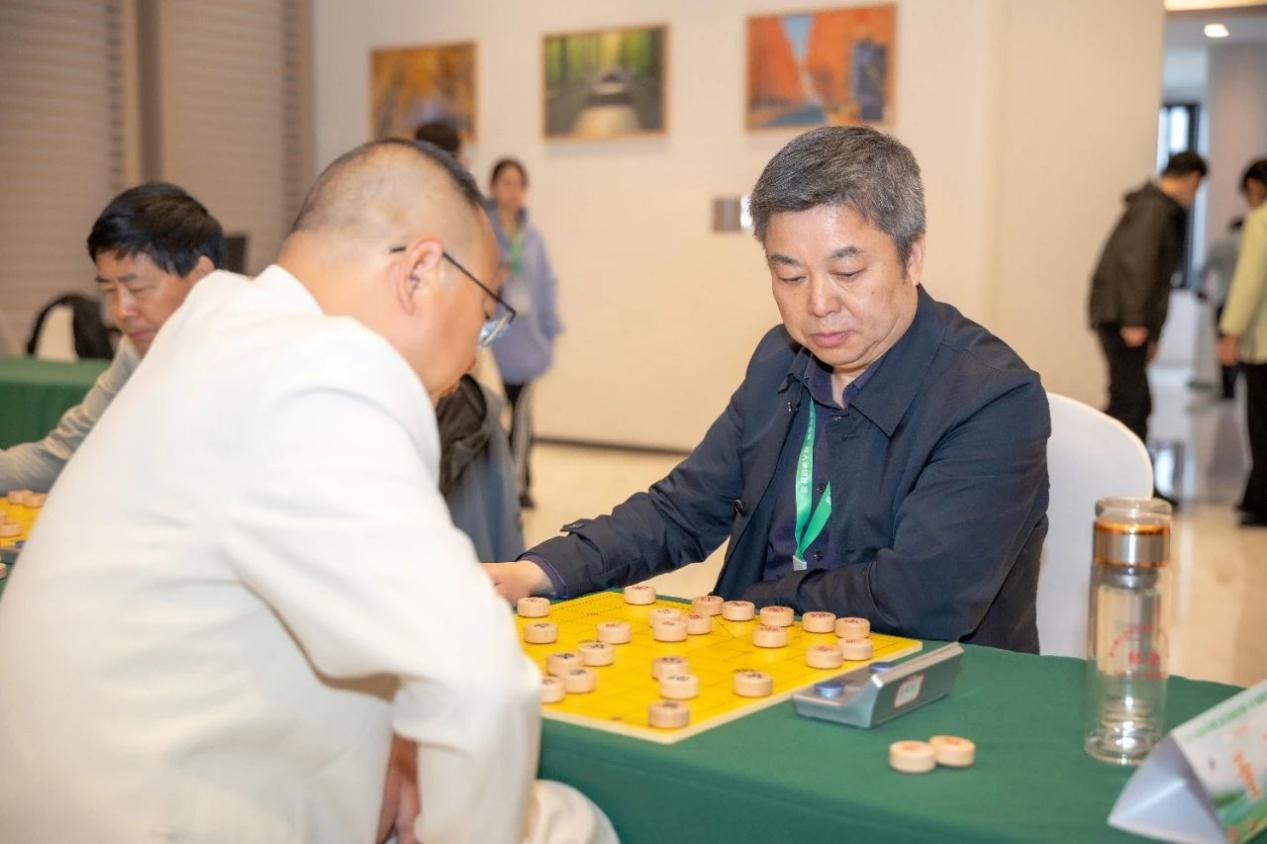 第三屆江蘇省企業(yè)家·名人象棋比賽在黃海森林圓滿落幕(圖2)
