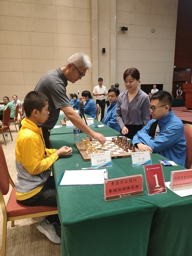 決勝黑白之間丨2024年中國國際象棋乙級聯賽在濱海新區開幕（附視頻）(圖2)