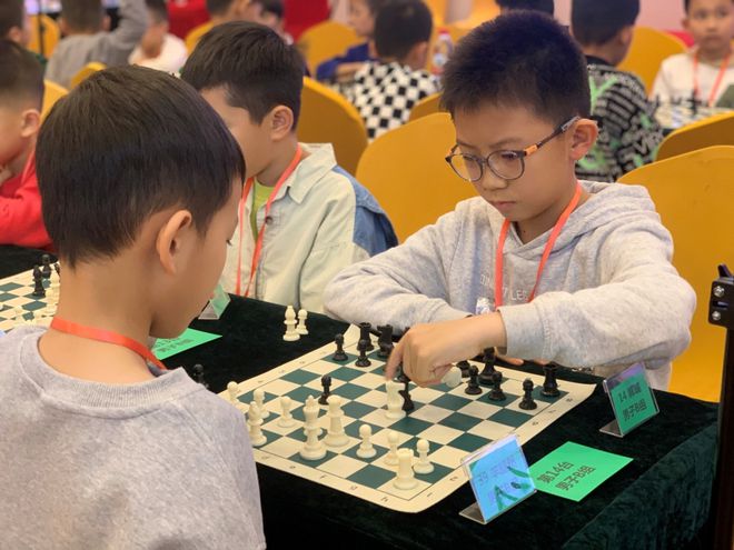 以棋會友智繪未來！儋州市第三屆青少年兒童國際象棋邀請賽圓滿收官↓(圖3)